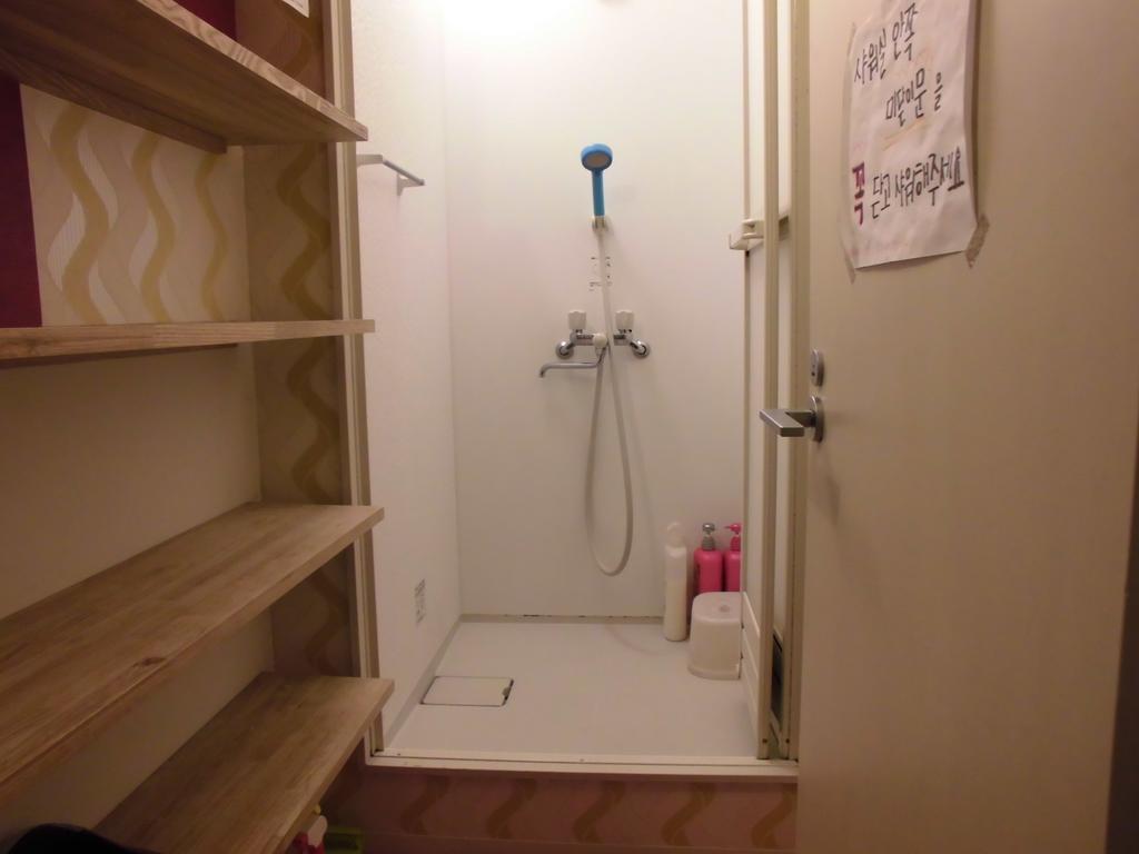 Imazato Guest House أوساكا المظهر الخارجي الصورة
